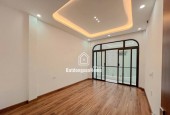 Bán nhà Trương Định giá 9.3 tỷ, 60m2, 4 tầng, mặt tiền 4m